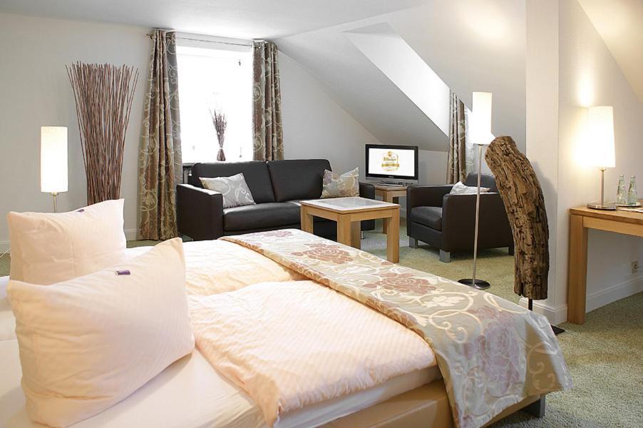 Zum Simonbraeu Hotell Bitburg Eksteriør bilde
